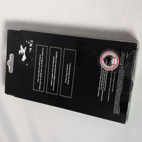 Kate Spade Pink Glitter Wavy iPhone 16 Pro Max Case - Picture 5 of 5